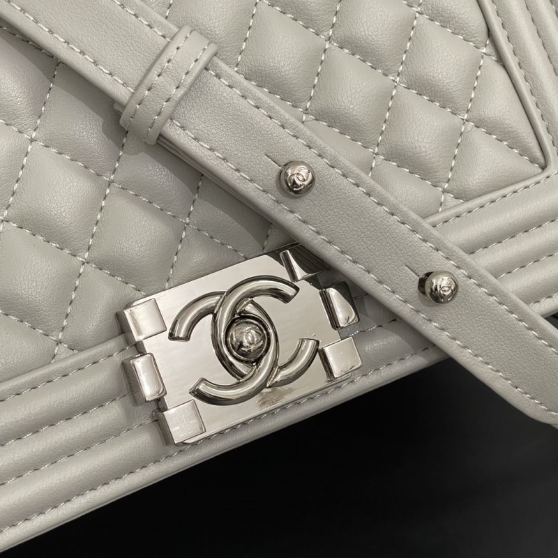 Ch**el leboy series bags